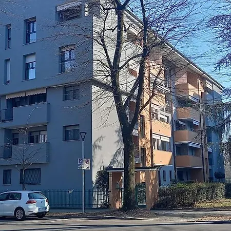 아파트 Spilamberto 6b - 12mins From San Donato M3 Station 산도나토밀라네세