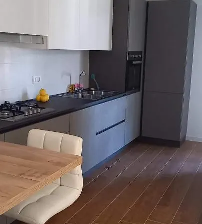 아파트 Spilamberto 6b - 12mins From San Donato M3 Station *